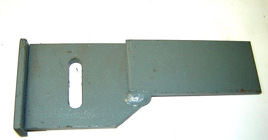 6006 Striker Plate Rh - Rite-Hite