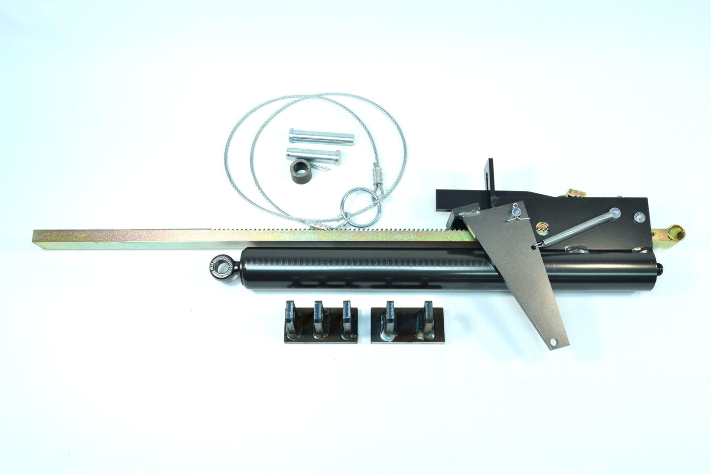 SMF5006 Ratchet Style Holdown Convr. Foro/S Round Rack Bar System W/ Instruction Sheet - Serco